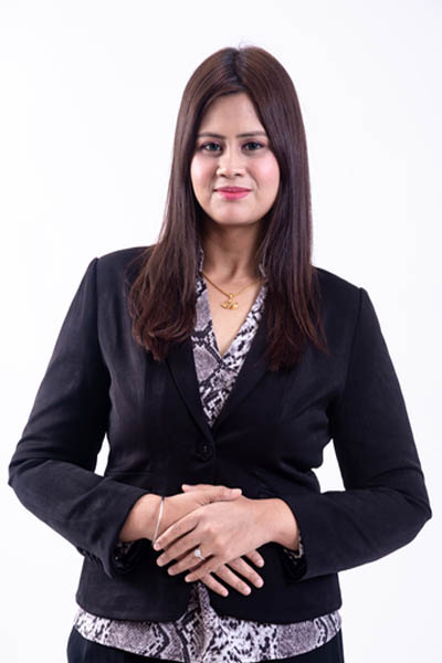 Dr. Keshveen Kaur